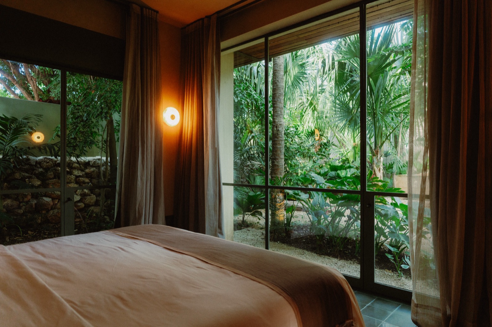 Garden View Canopy Room