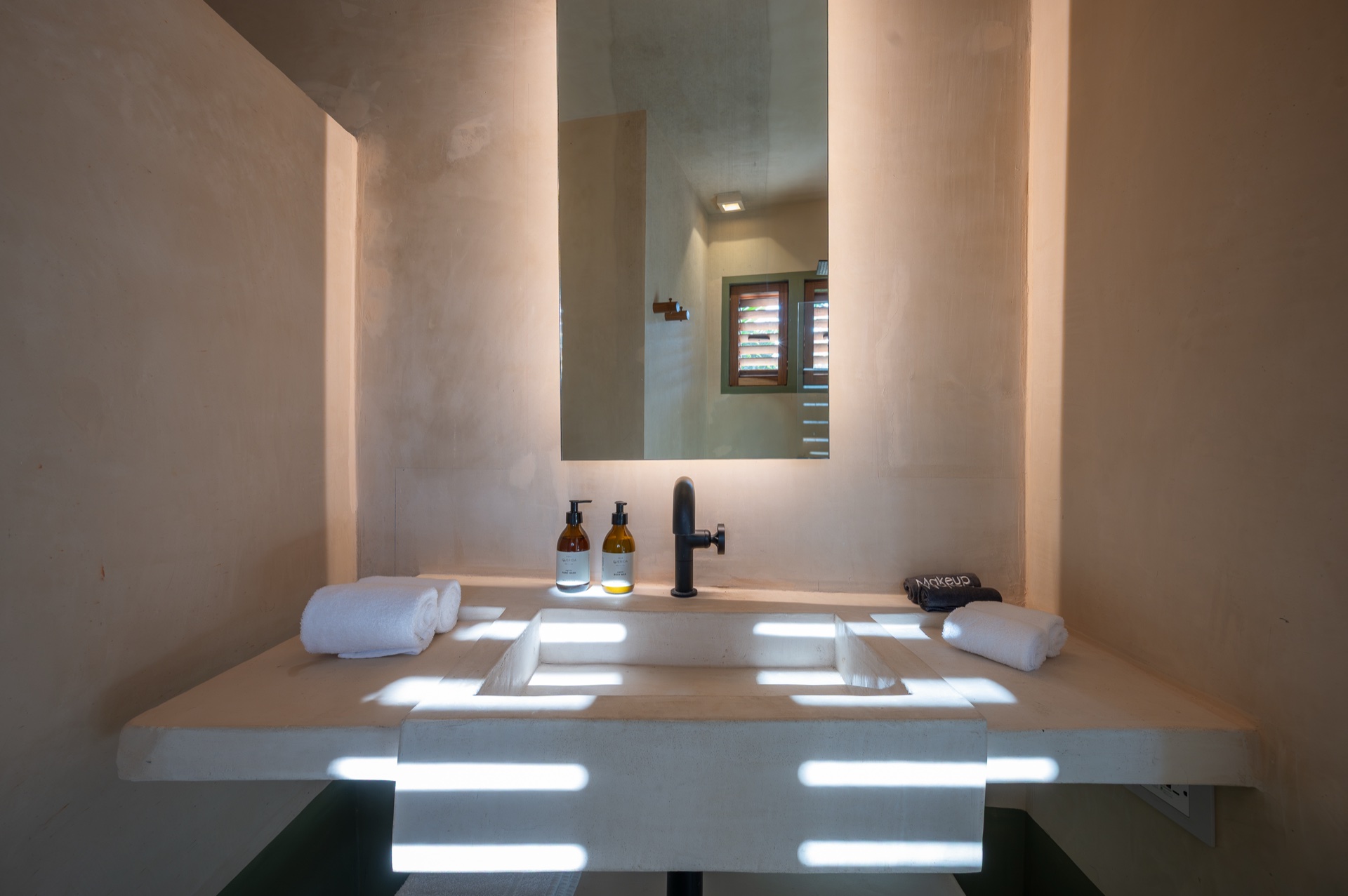 Habitación 5 · baño